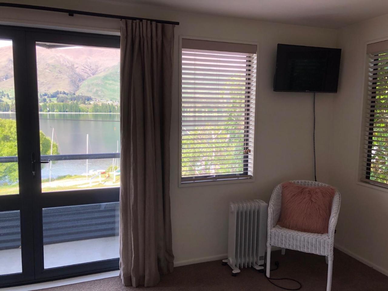 Luxury On Lakeside Wanaka Eksteriør billede